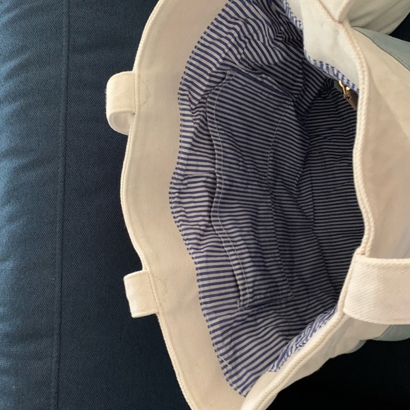 Vineyard Vines Cotton and Canvas Tote - Picture 7 of 14